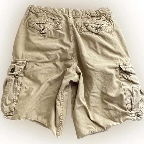 Men’s American Eagle Cargo Shorts, size 31 (tan) - Picture 2 of 4